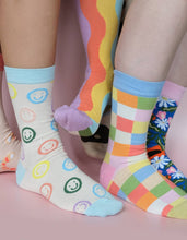 Rainbow Waves 100% Cotton Women's Crew Socks