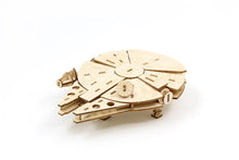 IncrediBuilds: Star Wars Millennium Falcon 3D Wood Model and Book