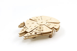 IncrediBuilds: Star Wars Millennium Falcon 3D Wood Model and Book